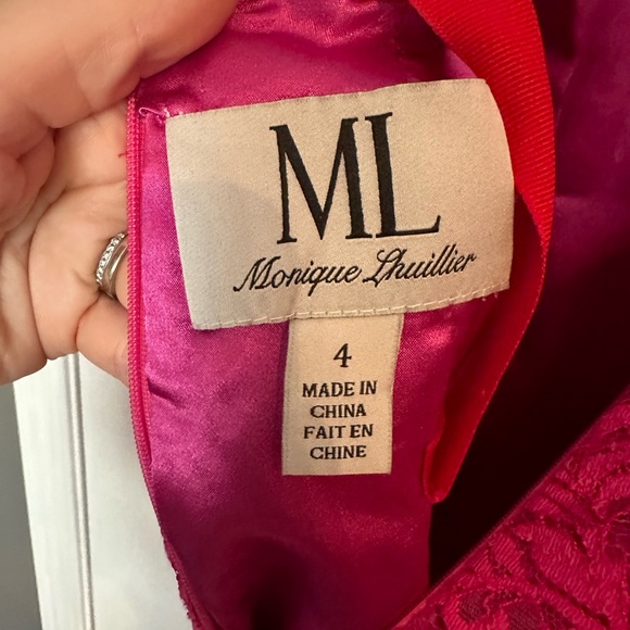 Monique Lhuillier Fuschia lace dress size 4 - Picture 5 of 5